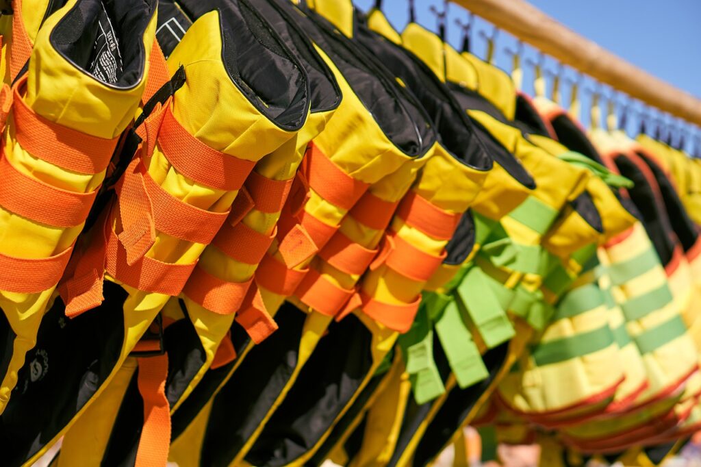 kayaking life jackets